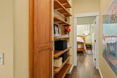210 Oak Knoll, Jacksonville, OR 97530 - Photo 38