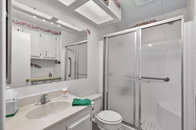2252 Table Rock Road #SPC 206, Medford, OR 97501 - Photo 16