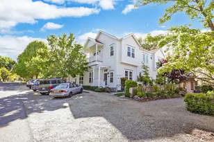 240 S Oregon St, Jacksonville, OR 97530 - Photo 2