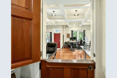 240 S Oregon Street, Jacksonville, OR 97530 - Photo 8