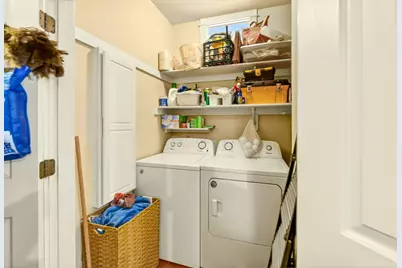 240 S Oregon Street, Jacksonville, OR 97530 - Photo 28