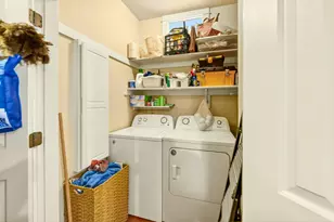 240 S Oregon St, Jacksonville, OR 97530 - Photo 28