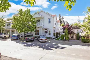 240 S Oregon St, Jacksonville, OR 97530 - Photo 56