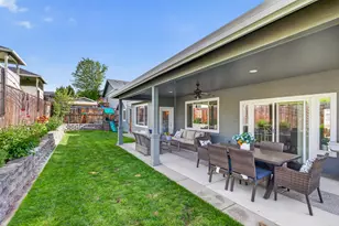 46 Terra Linda, Eagle Point, OR 97524 - Photo 32