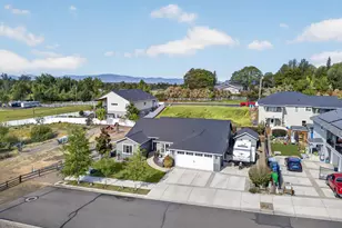 46 Terra Linda, Eagle Point, OR 97524 - Photo 38