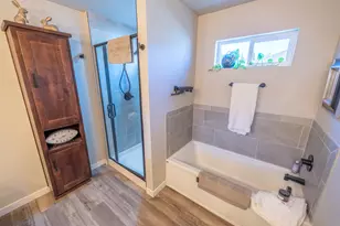 251 Christopher Way, Talent, OR 97540 - Photo 16