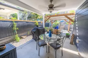 251 Christopher Way, Talent, OR 97540 - Photo 28