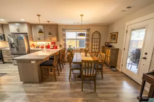 251 Christopher Way, Talent, OR 97540 - Photo 10