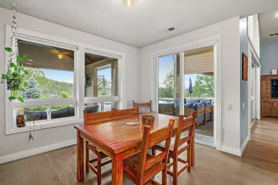 1884 S Obenchain Road, Eagle Point, OR 97524 - Photo 20