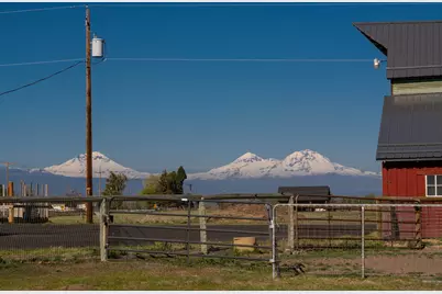 20900 SW Young Avenue, Bend, OR 97703 - Photo 14