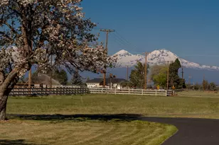 20900 SW Young Ave, Bend, OR 97703 - Photo 32