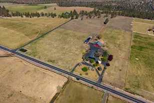 20900 SW Young Ave, Bend, OR 97703 - Photo 56
