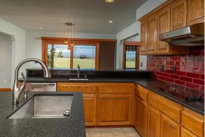 20900 SW Young Avenue, Bend, OR 97703 - Photo 18