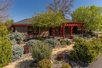 20900 SW Young Avenue, Bend, OR 97703 - Photo 4