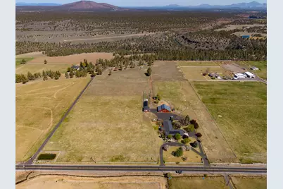 20900 SW Young Avenue, Bend, OR 97703 - Photo 54