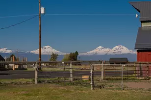 20900 SW Young Ave, Bend, OR 97703 - Photo 34