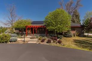 20900 SW Young Ave, Bend, OR 97703 - Photo 10