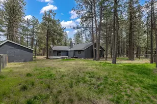 14474 Crossroads Loop, Sisters, OR 97759 - Photo 6