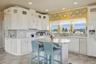 34538 Kerry Dr, Chiloquin, OR 97624 - Photo 6