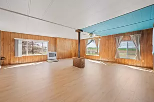 133 SW Tompsett St, Madras, OR 97741 - Photo 8