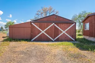 133 SW Tompsett St, Madras, OR 97741 - Photo 36