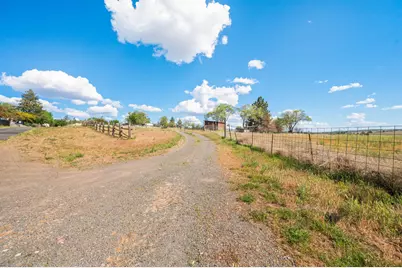 133 SW Tompsett Street, Madras, OR 97741 - Photo 54