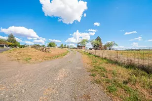 133 SW Tompsett St, Madras, OR 97741 - Photo 54