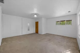 71 Black Oak Dr, Medford, OR 97504 - Photo 16