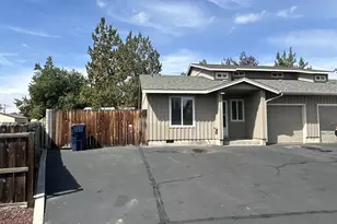 2211 SW Quartz Ave, Redmond, OR 97756 - Photo 1