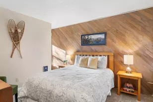 57057 Abbot House Ln, Sunriver, OR 97707 - Photo 10