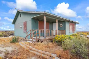 61371 Five Acre Rd, Christmas Valley, OR 97641 - Photo 2