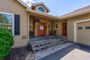 1580 Murrelet Dr, Redmond, OR 97756 - Photo 4