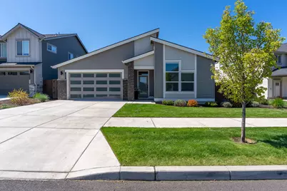 3031 NE Moreno Place, Bend, OR 97701 - Photo 1