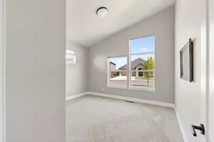 3031 NE Moreno Pl, Bend, OR 97701 - Photo 28
