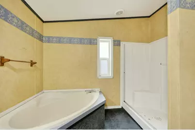 1374 W Linn Road, Eagle Point, OR 97524 - Photo 28