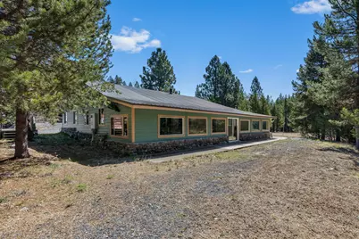 18142 Highway 58, Crescent Lake, OR 97733 - Photo 10