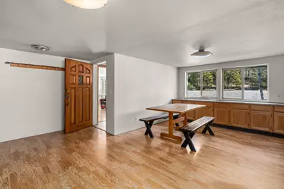18142 Highway 58, Crescent Lake, OR 97733 - Photo 12