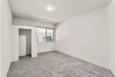 18142 Highway 58, Crescent Lake, OR 97733 - Photo 20