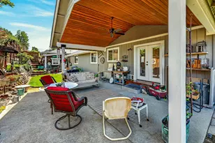1380 Forestview Dr, Grants Pass, OR 97527 - Photo 12
