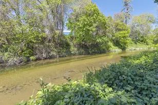 637 Covered Bridge Rd, Rogue River, OR 97537 - Photo 6