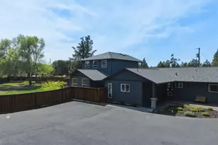 62267 Powell Butte Rd, Bend, OR 97701 - Photo 4
