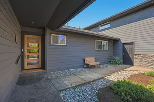 62267 Powell Butte Rd, Bend, OR 97701 - Photo 6