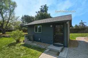 62267 Powell Butte Rd, Bend, OR 97701 - Photo 64