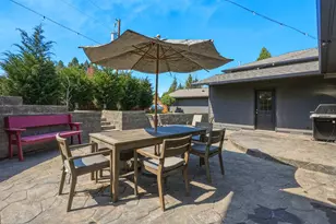 62267 Powell Butte Rd, Bend, OR 97701 - Photo 12