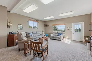 2045 NE Camas Ln, Madras, OR 97741 - Photo 18