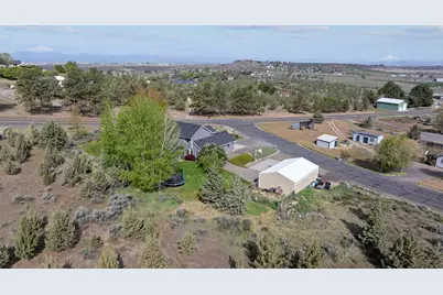 2045 NE Camas Lane, Madras, OR 97741 - Photo 40