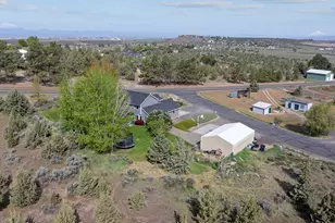 2045 NE Camas Ln, Madras, OR 97741 - Photo 40