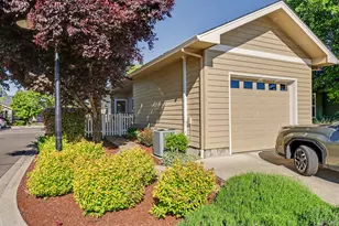 1099 N Haskell St, Central Point, OR 97502 - Photo 22