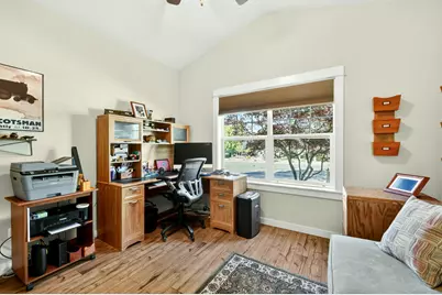 1099 N Haskell Street, Central Point, OR 97502 - Photo 26