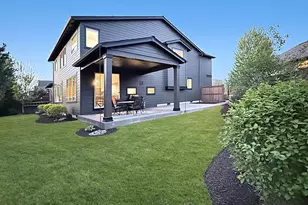 61072 Manhae Loop, Bend, OR 97702 - Photo 44